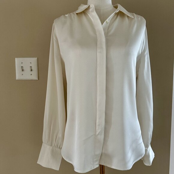 Ann Taylor | NWT Ivory Oversized Button Down Blouse Sz Medium - Picture 2 of 5